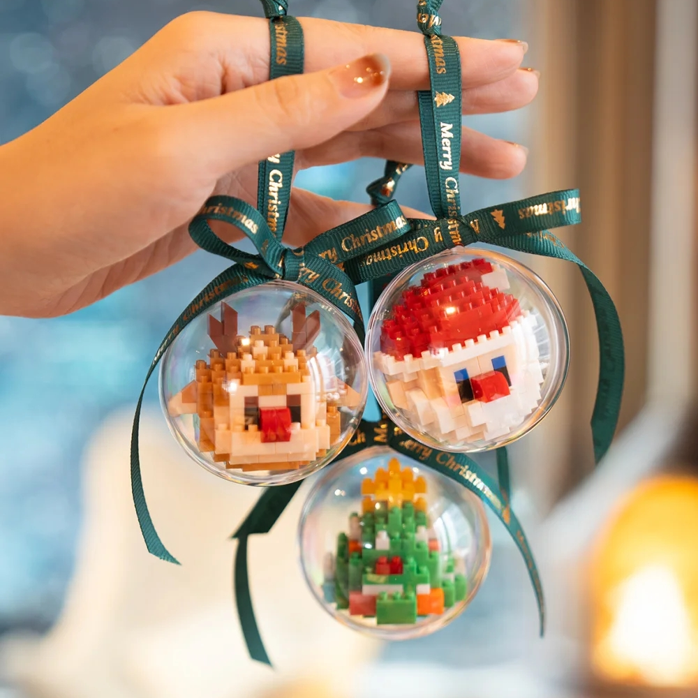 Mini Christmas Building Block Ornaments Fun Holiday Décor for Teens and Kids