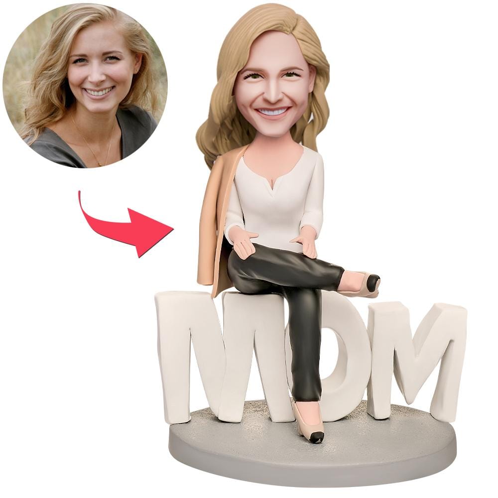 Personalized Bobblehead with Engraved Text Domineering Mother Mother's Day Gift